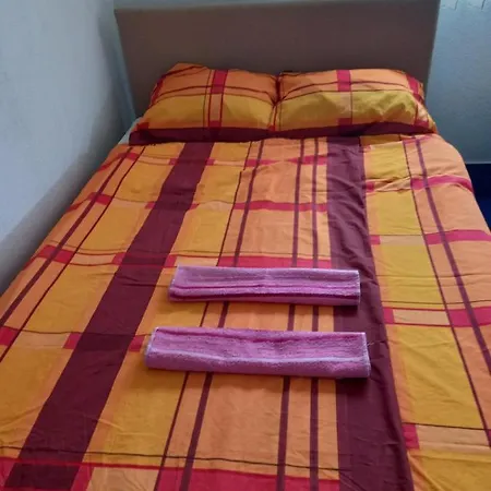 Guest House Visoko Διαμέρισμα *